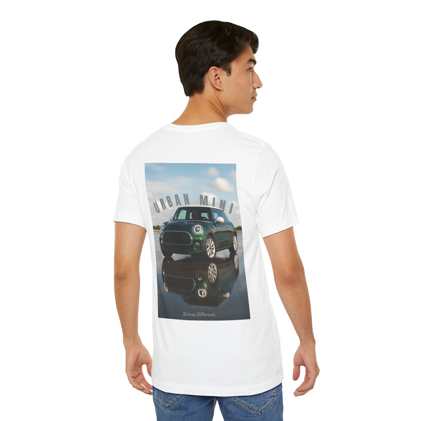 T-shirt graphique Urban Mini Car, t-shirt unisexe, t-shirt moto, t-shirt voiture cool, cadeau pour lui, tenue décontractée