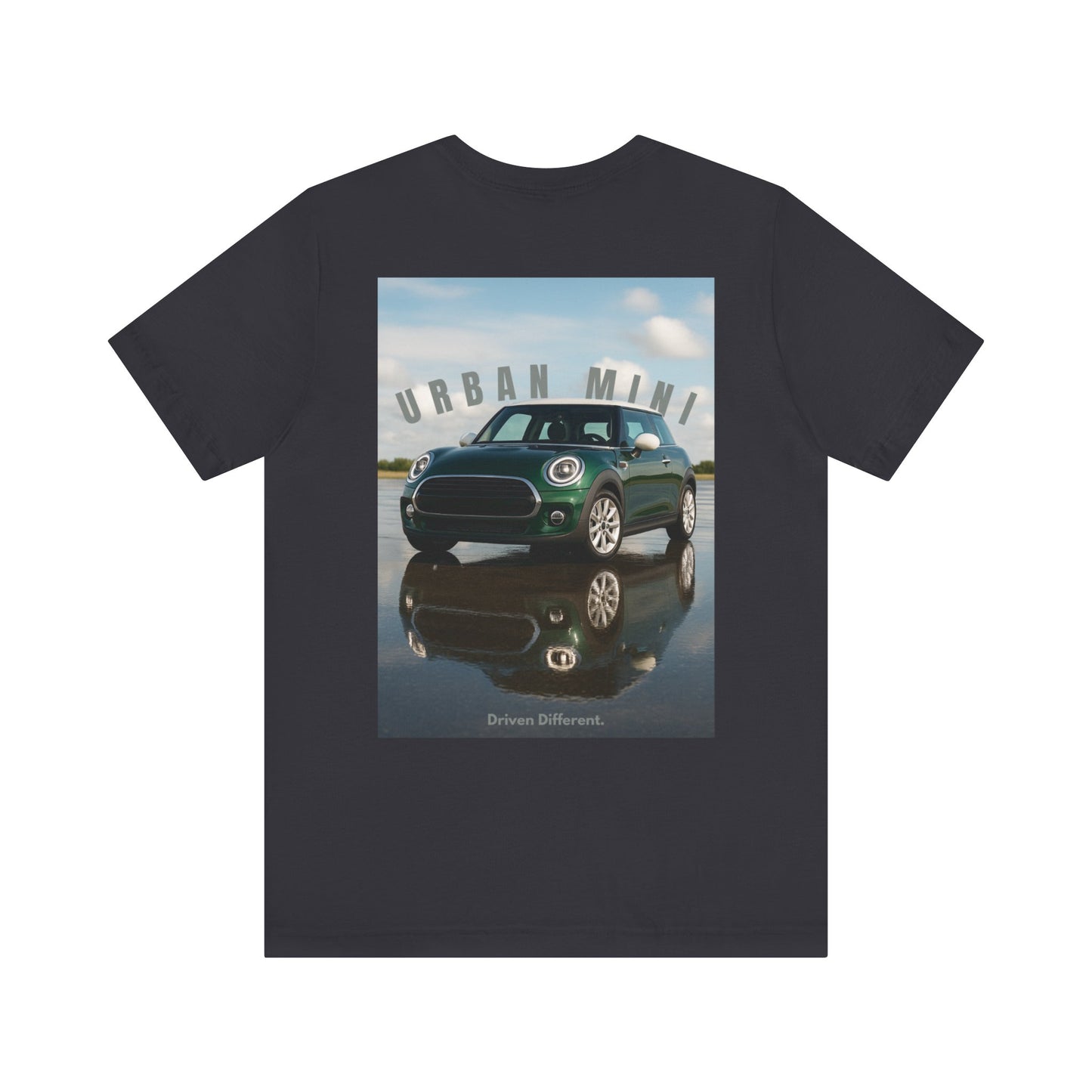 T-shirt graphique Urban Mini Car, t-shirt unisexe, t-shirt moto, t-shirt voiture cool, cadeau pour lui, tenue décontractée