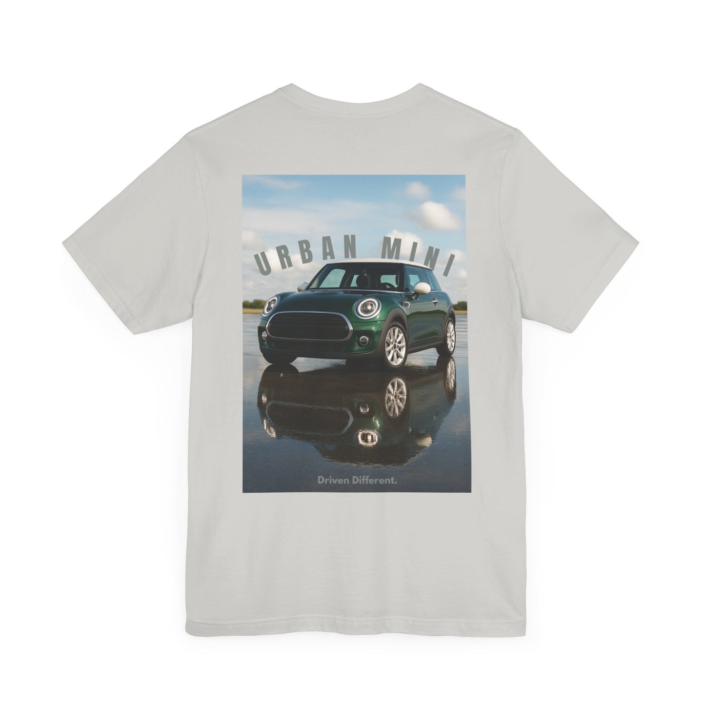T-shirt graphique Urban Mini Car, t-shirt unisexe, t-shirt moto, t-shirt voiture cool, cadeau pour lui, tenue décontractée