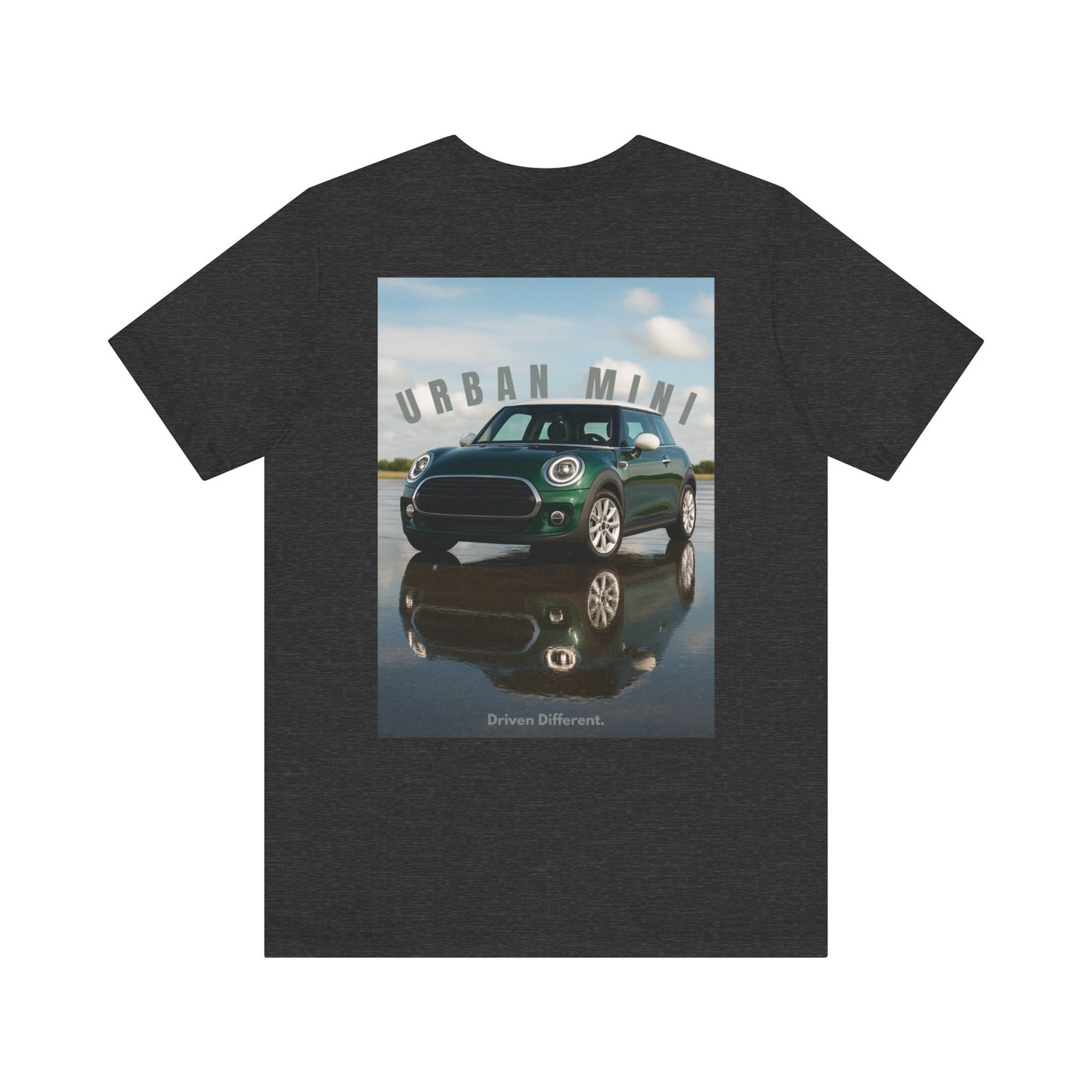 T-shirt graphique Urban Mini Car, t-shirt unisexe, t-shirt moto, t-shirt voiture cool, cadeau pour lui, tenue décontractée
