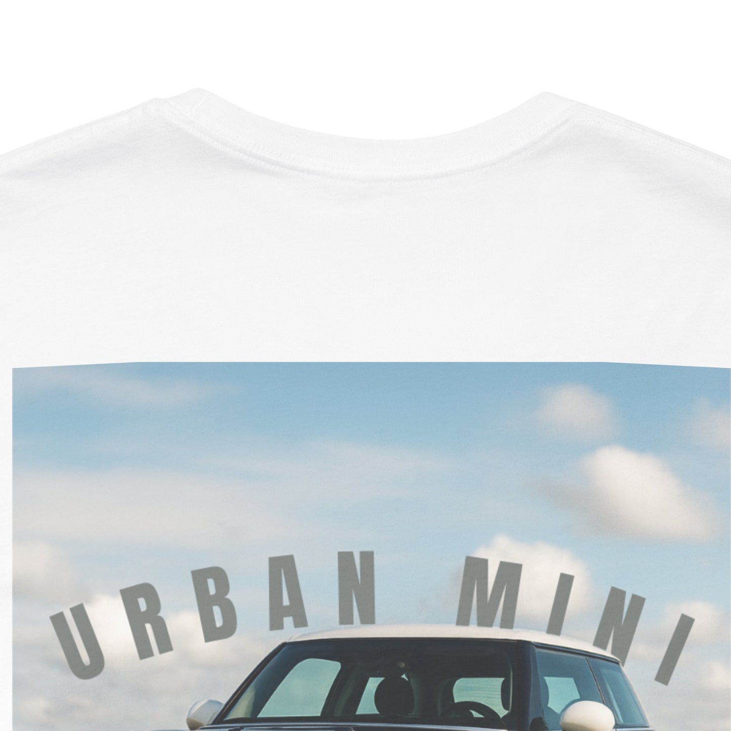 T-shirt graphique Urban Mini Car, t-shirt unisexe, t-shirt moto, t-shirt voiture cool, cadeau pour lui, tenue décontractée