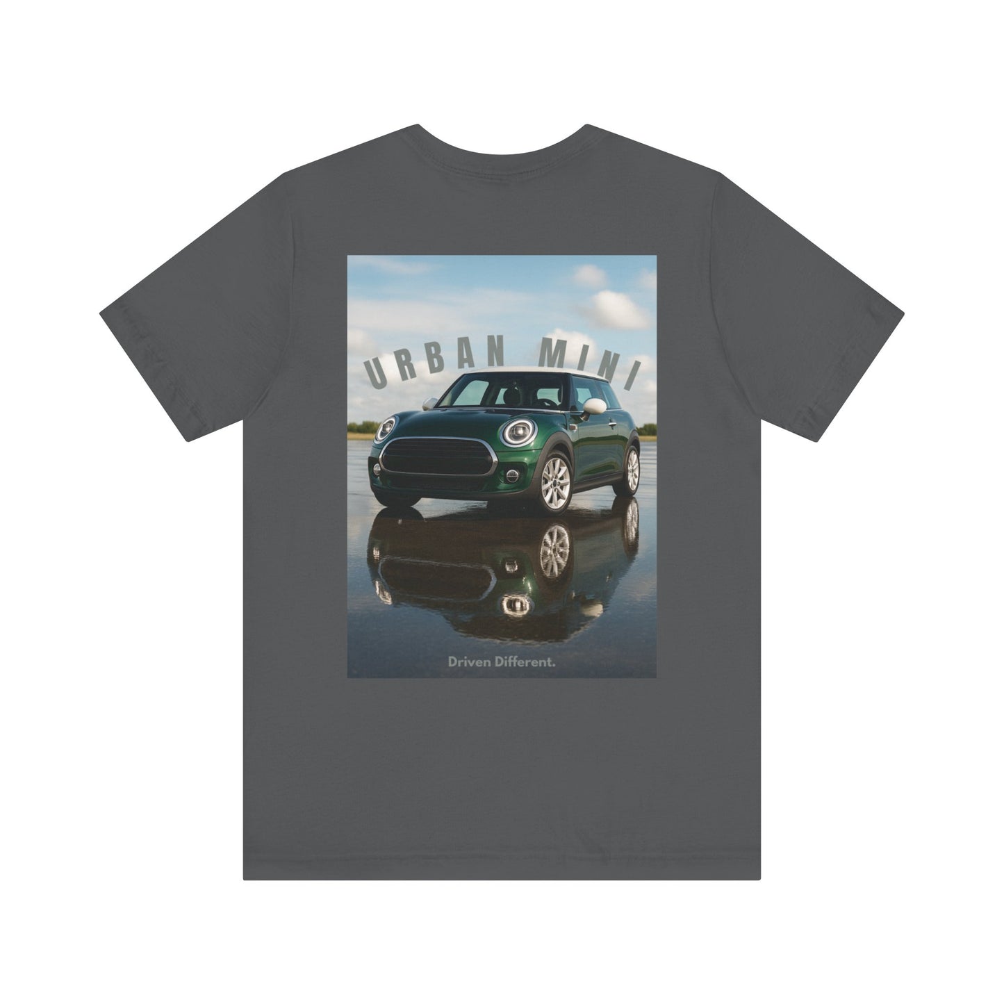 T-shirt graphique Urban Mini Car, t-shirt unisexe, t-shirt moto, t-shirt voiture cool, cadeau pour lui, tenue décontractée