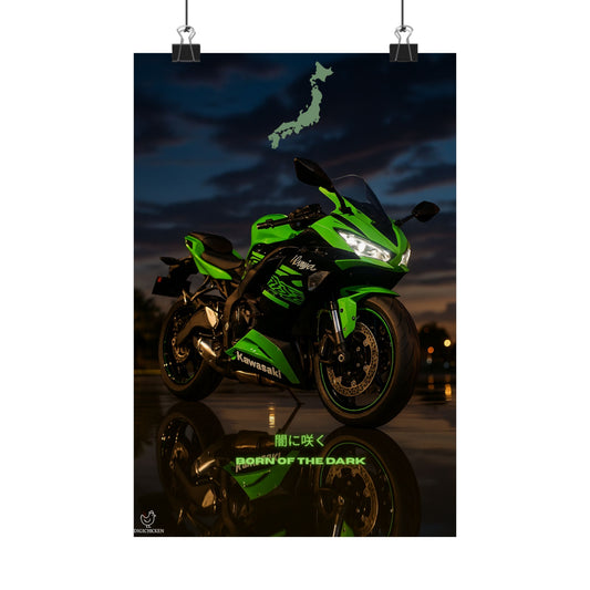 Affiche verticale mate Kawasaki Zx6r - Born of the Dark - Décoration murale idéale pour les passionnés d'automobile