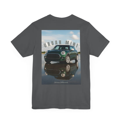 T-shirt graphique Urban Mini Car, t-shirt unisexe, t-shirt moto, t-shirt voiture cool, cadeau pour lui, tenue décontractée