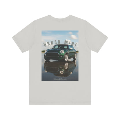 T-shirt graphique Urban Mini Car, t-shirt unisexe, t-shirt moto, t-shirt voiture cool, cadeau pour lui, tenue décontractée